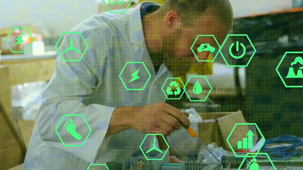 animación de contras digitales sobre un ingeniero caucásico que repara una placa de circuitos eléctricos.