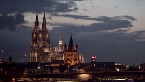 cologne skyline with cologne cathedral and groß st