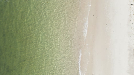 Morning-aerial-perspective-of-the-pristine-green-waters-near-Dennis-Port,-Nantucket-Sound,-Massachusetts