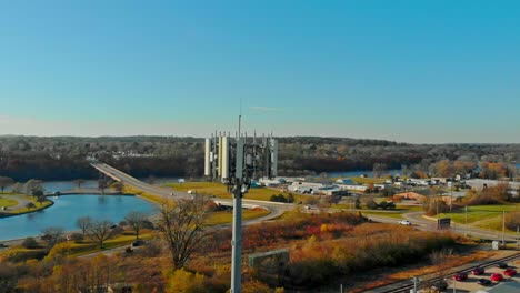 frecuencias de transmisión de la torre de telefonía celular 5g de telecomunicaciones. aéreo