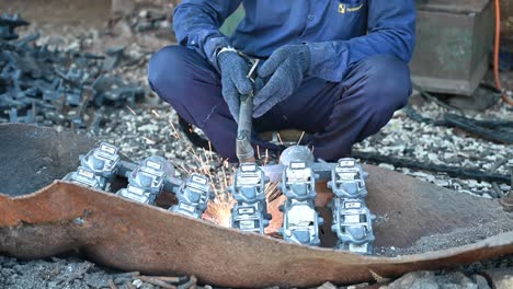 Brennschneiden-Und-Trennen-Von-Metallteilen