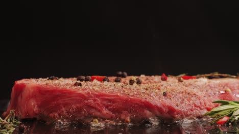 estoy preparando un filete.