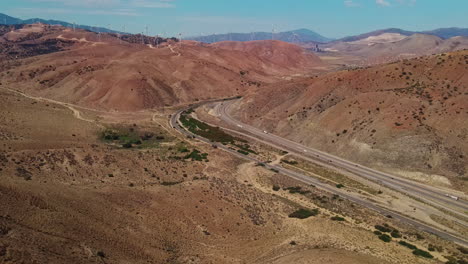 A-California-valley-surrounded-by-sunburnt-hills