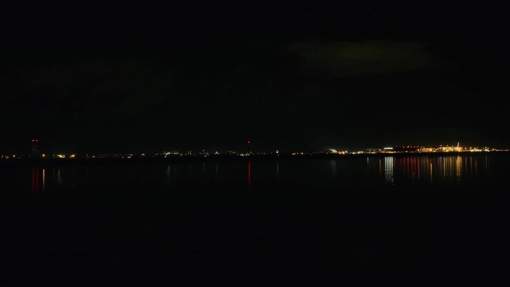 Aeroporto di Sydney, NSW Australia, Time Lapse notturno girato in alta risoluzione 4K.