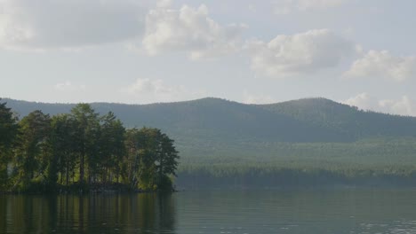 serene mountain lake scenery