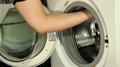 master on repair washing machine. master on repair washing machine