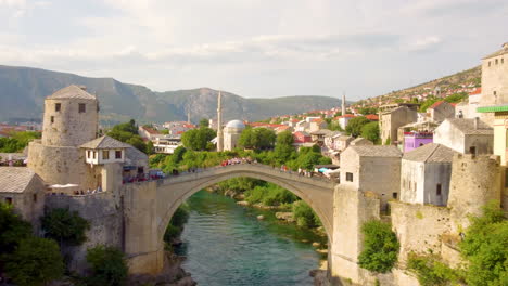 Medieval-Arched-Bridge-Of-Stari-Most-At-The-Old-City-Of-Mostar-In-Bosnia-and-Herzegovina