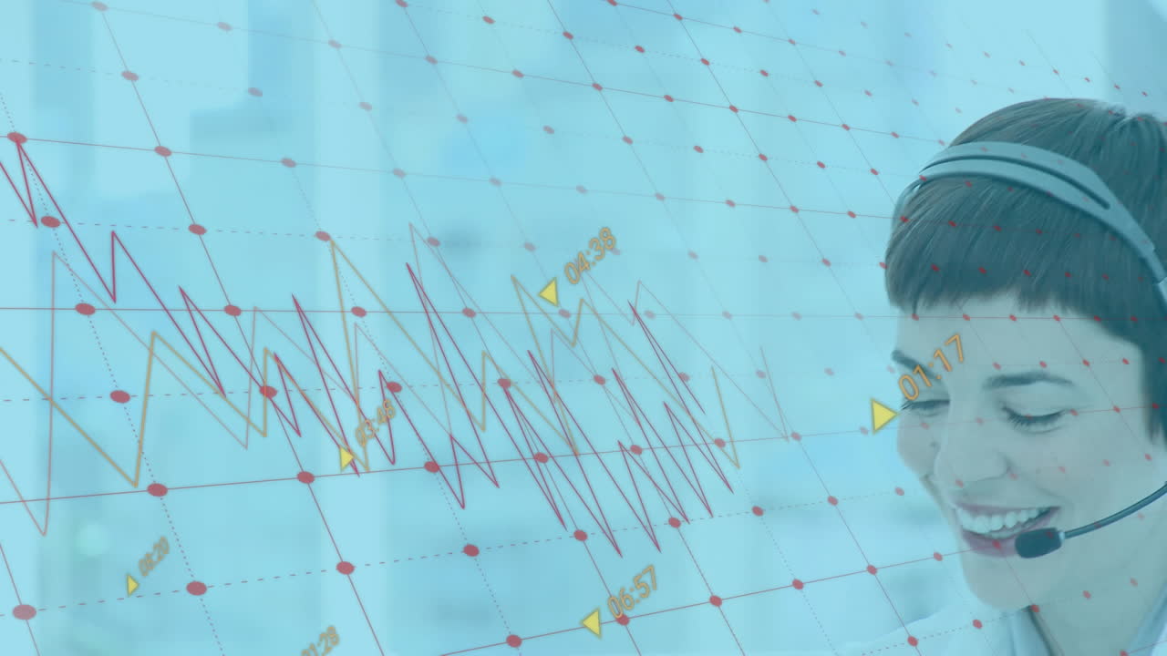 그래프, 숫자, 카우카시안 여성 고객, 여성 대리인이 고객과 대화합니다.