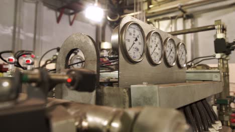 industrial pressure gauges and controls