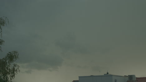 Looking-west-at-the-evening-watching-clouds-forming-an-moving-to-the-east