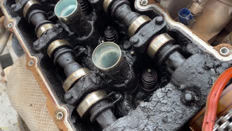 engine valve gear damaged through lack on maintenance