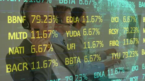 animación del mercado de valores sobre diversas personas de negocios con auriculares