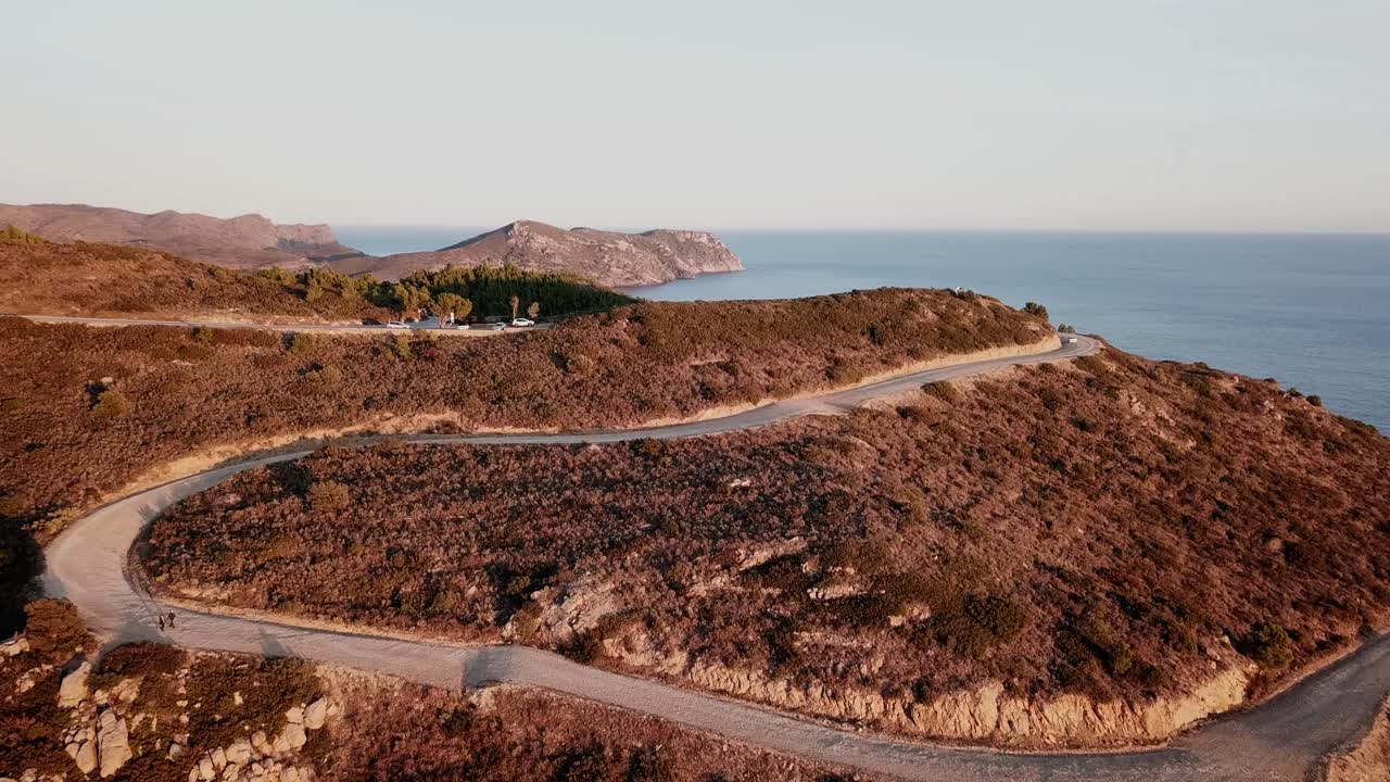 "Roses Costa Brava: Coastal Splendor Unveiled