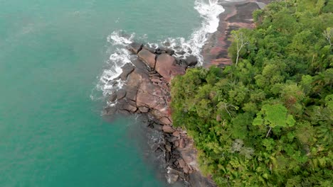 hermosa vista aérea de la playa brasileña drone 4k