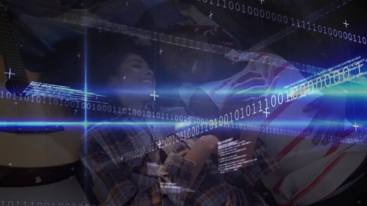 animación del procesamiento de datos sobre una pareja afroamericana