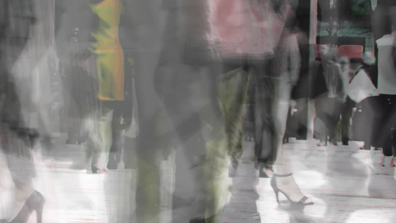 도시 거리 에서 바쁜 통근자 들