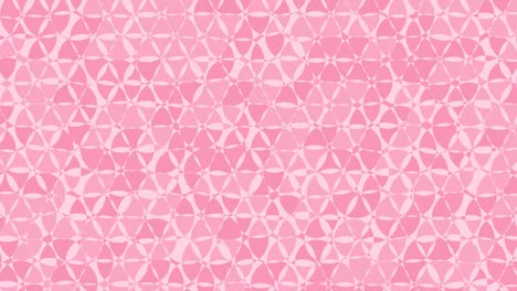 los círculos rosados parecen caleidoscopios soplando en el viento.