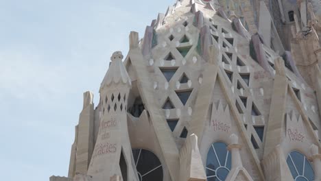 Closeup-of-Sagrada-Familia-in-Barcelona