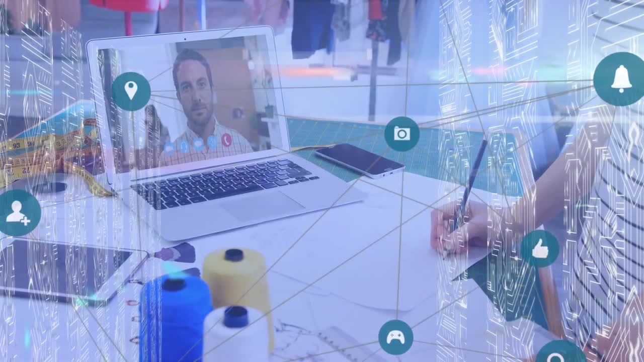 iconos digitales de internet sobre un hombre que usa una computadora portátil durante una videollamada.