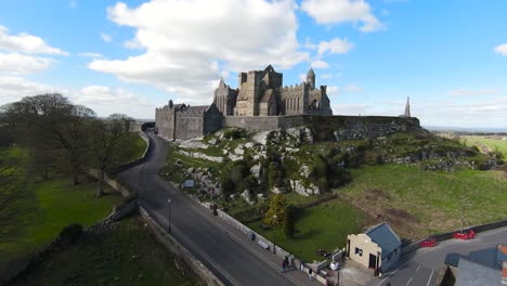 Rock-Of-Cashel-Filmisch-4k