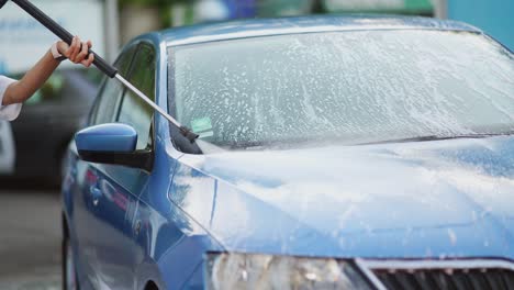 lavado de coches en curso