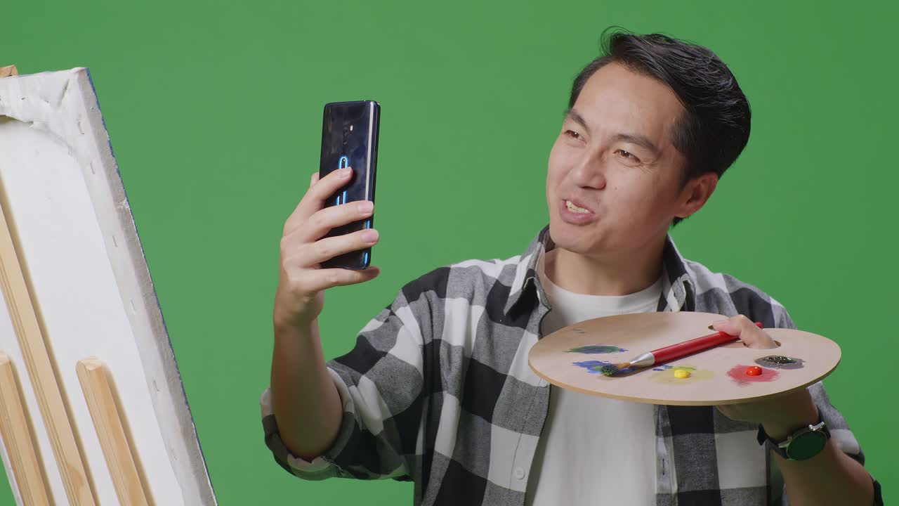 에스텔 근처의 비디오 통화에서