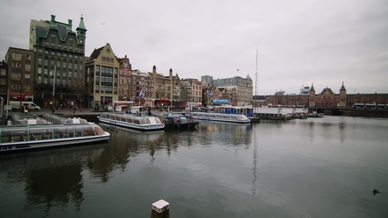 阿姆斯特丹, 荷蘭, 中央火車站, 舊城, 靜態廣角拍攝 4k