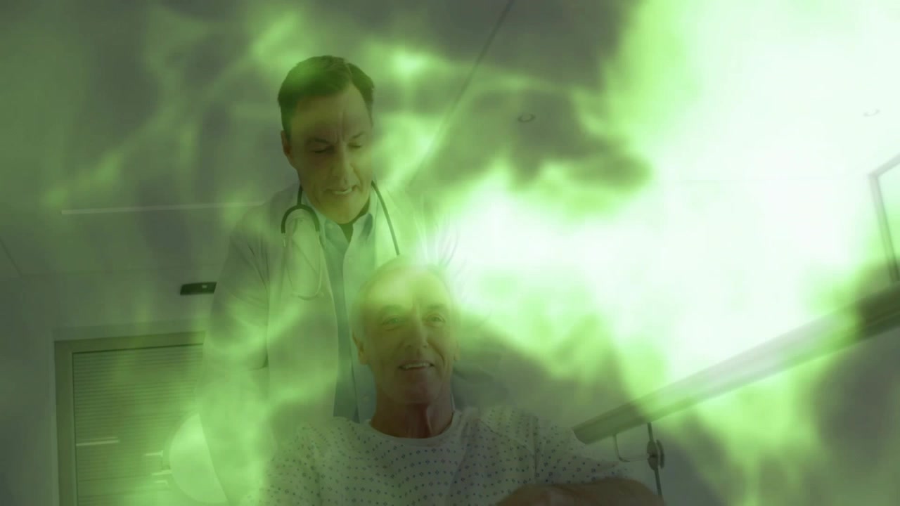 Leggera nebbia verde che appare vicino al letto d'ospedale, medico che guida il paziente, energia vorticante per la guarigione.