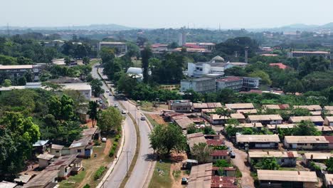 Aerial---Forward-wide-shot-of-the-University-of-Ibadan-campus,-Nigeria's-first-university