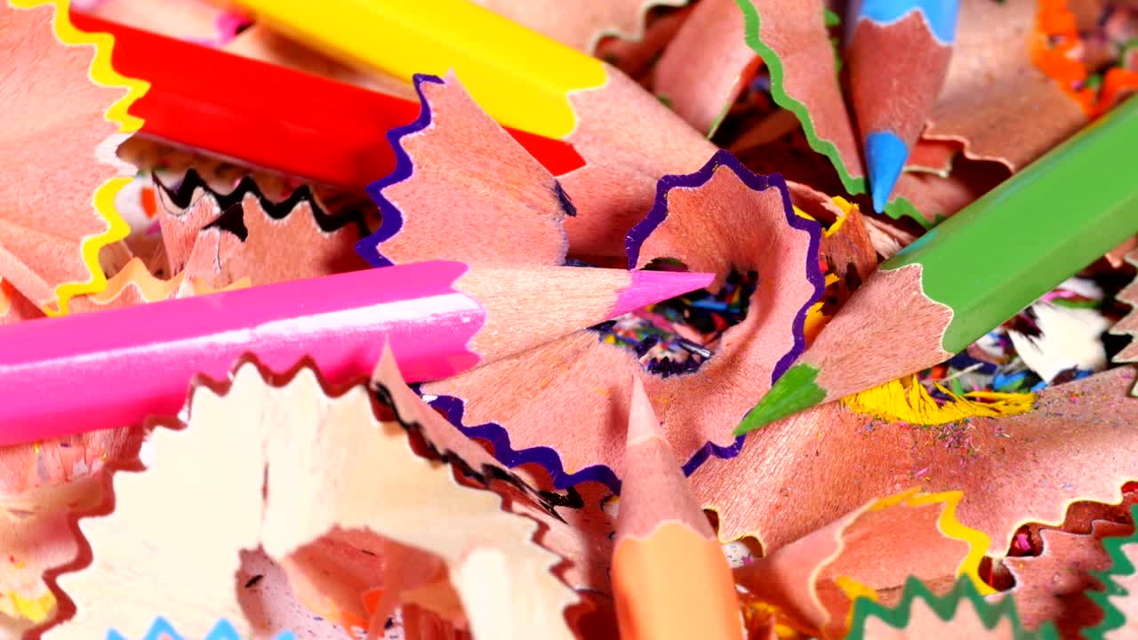 연필 나선형 잔해