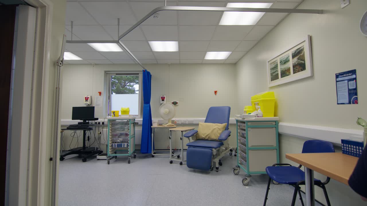 sala de atención al paciente del hospital del reino unido