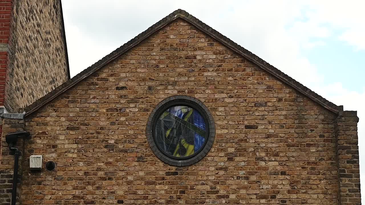 창문 을 바라보며, 런던, 영국