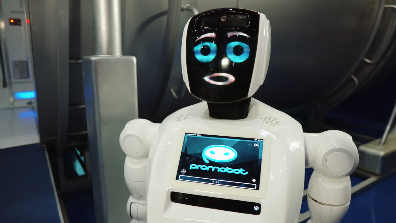 el robot promobot