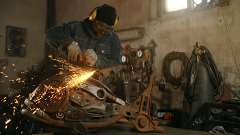 metal artist at work