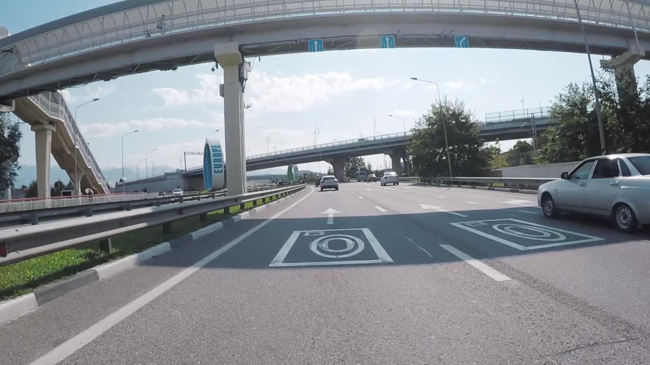 유럽의 고속도로에서 운전