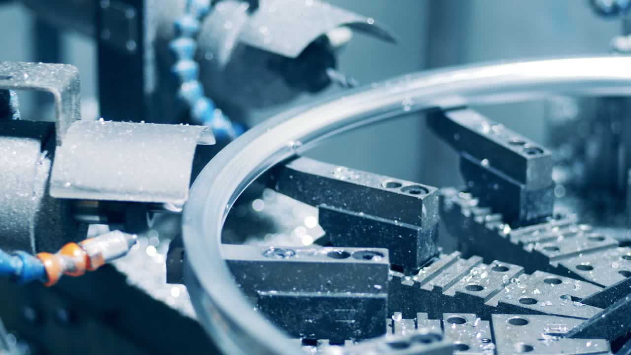 현대 공장 에서 자전거 림 구 을 만드는 과정