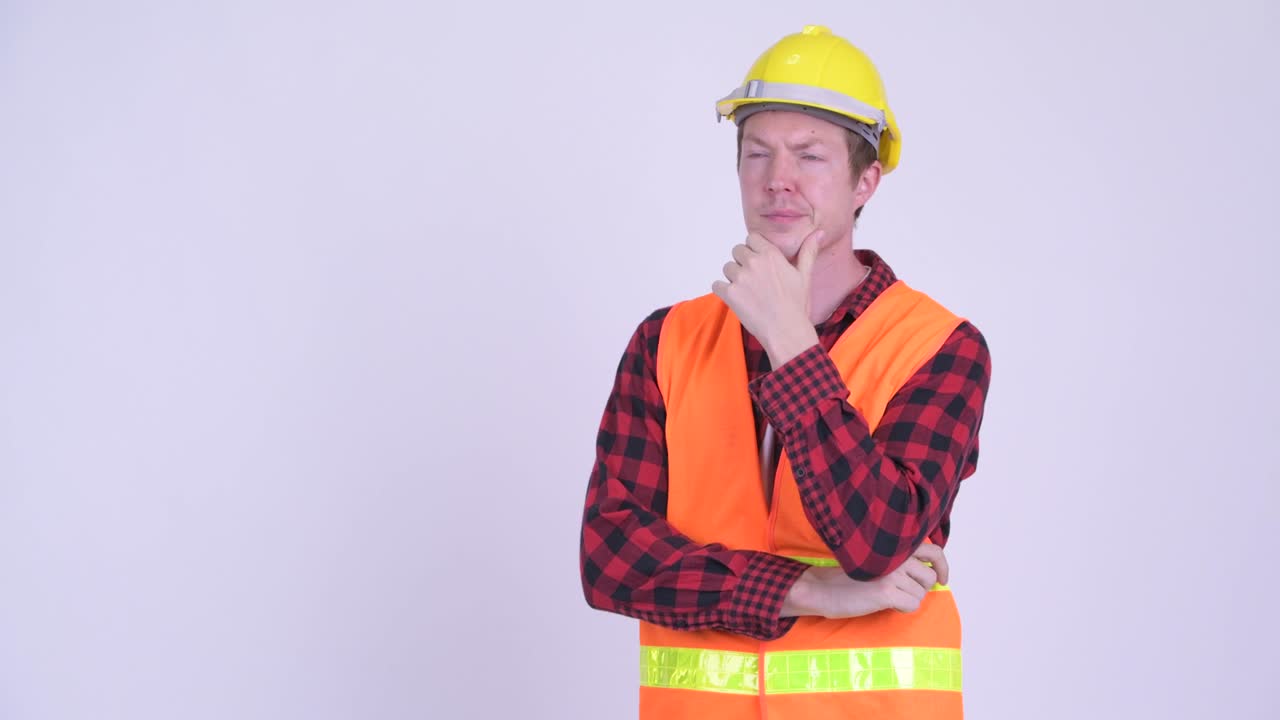 잘 생긴 젊은이 건설 노동자