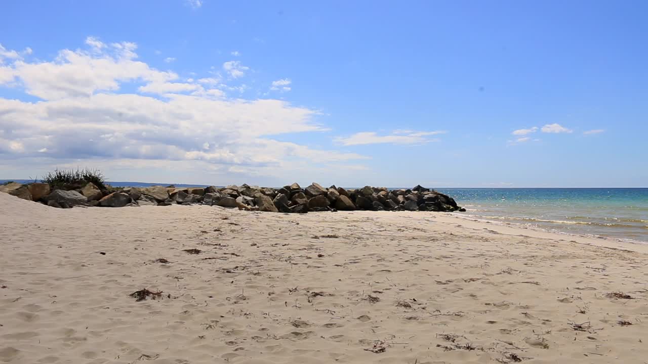 조용하고 은 해변 풍경과 푸른 물, busselton 오스트레일리아