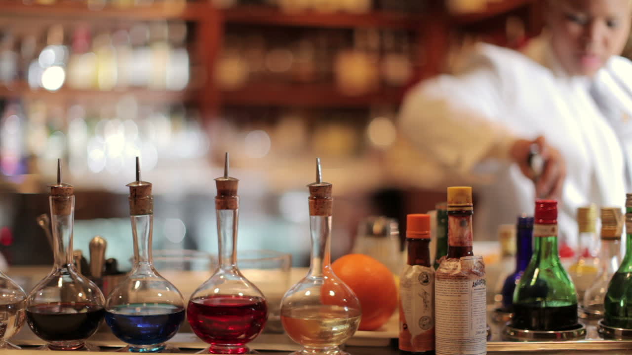 haciendo cocteles 08