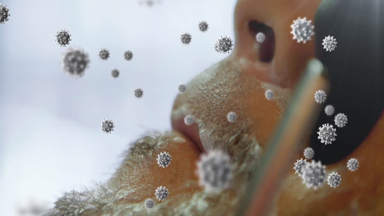 코로나19 세포는 이발사에 의해 면도되는 남자에 대항합니다.