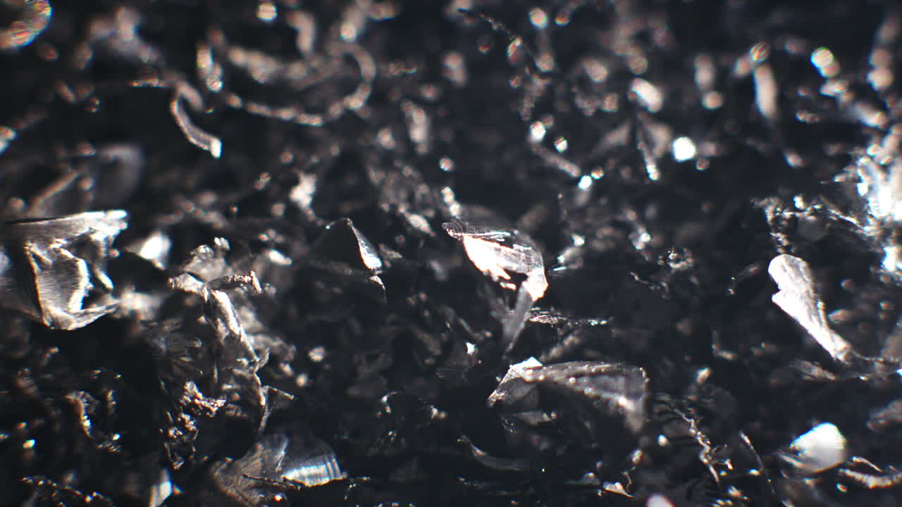 Silver metal erratic movement