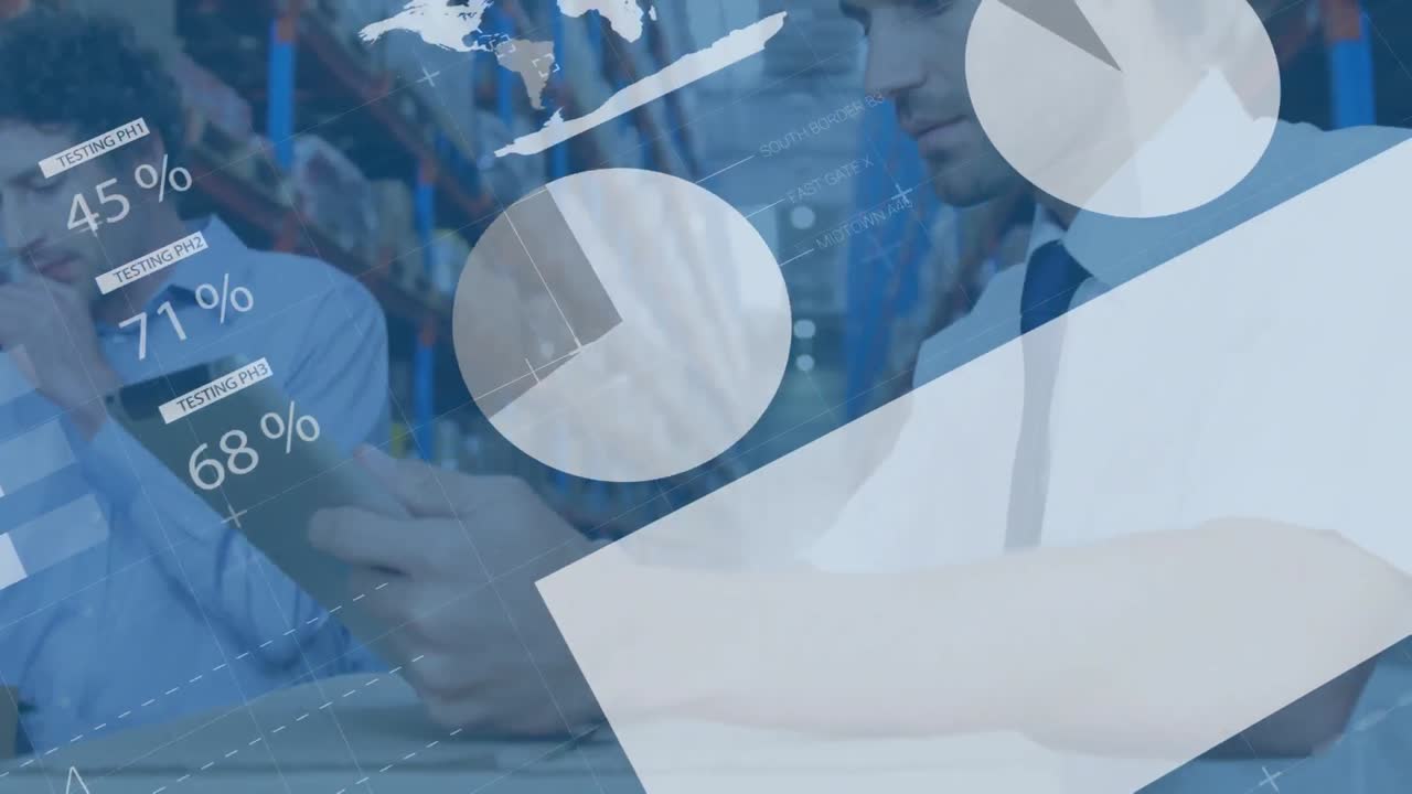 창고에서 디지털 태블릿을 사용하는 백인 동료에 대한 인포그래픽 인터페이스의 애니메이션