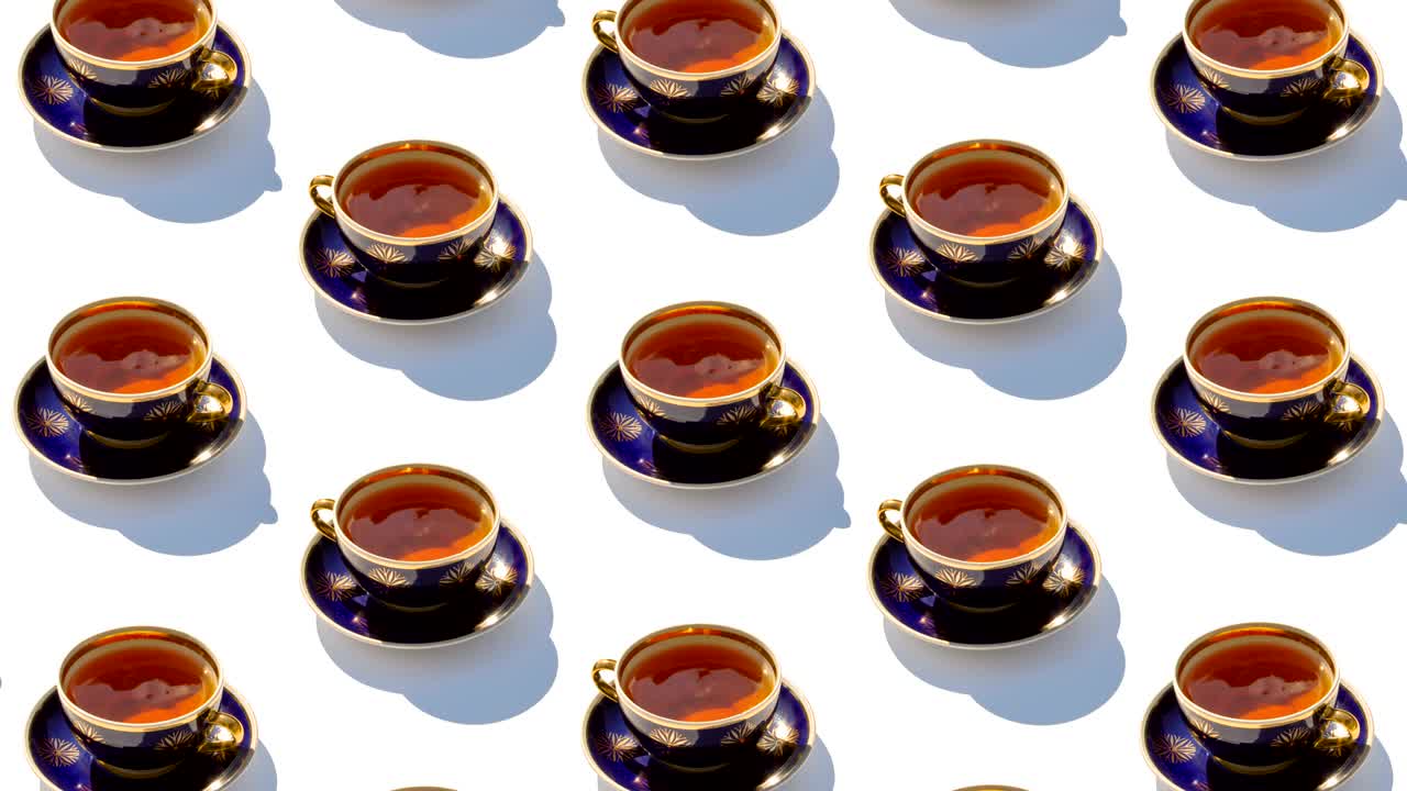 차가 있는 컵의 배경