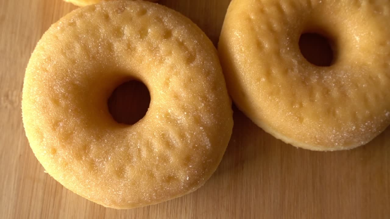 una foto macro de un horno de rosquillas
