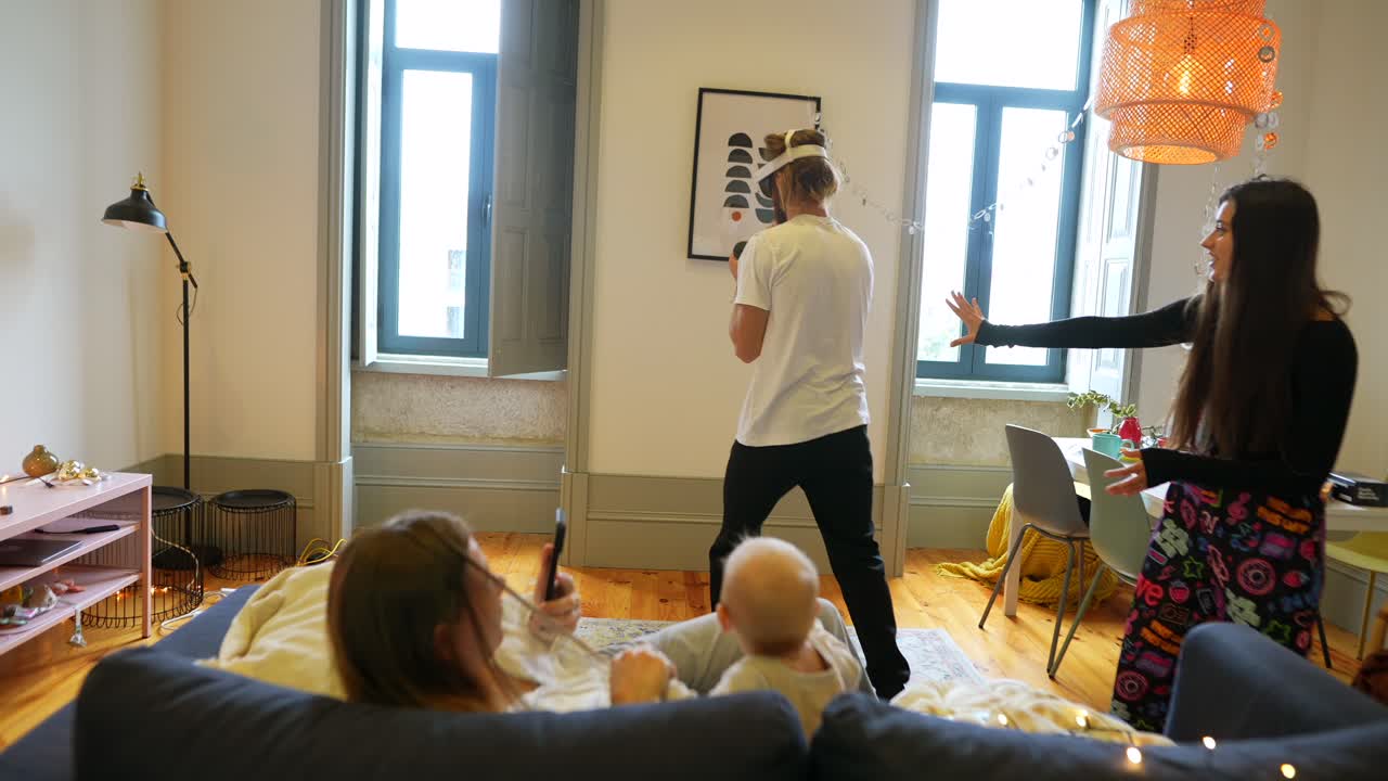 v 가정에서의 경험