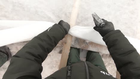 installing insulation in winter