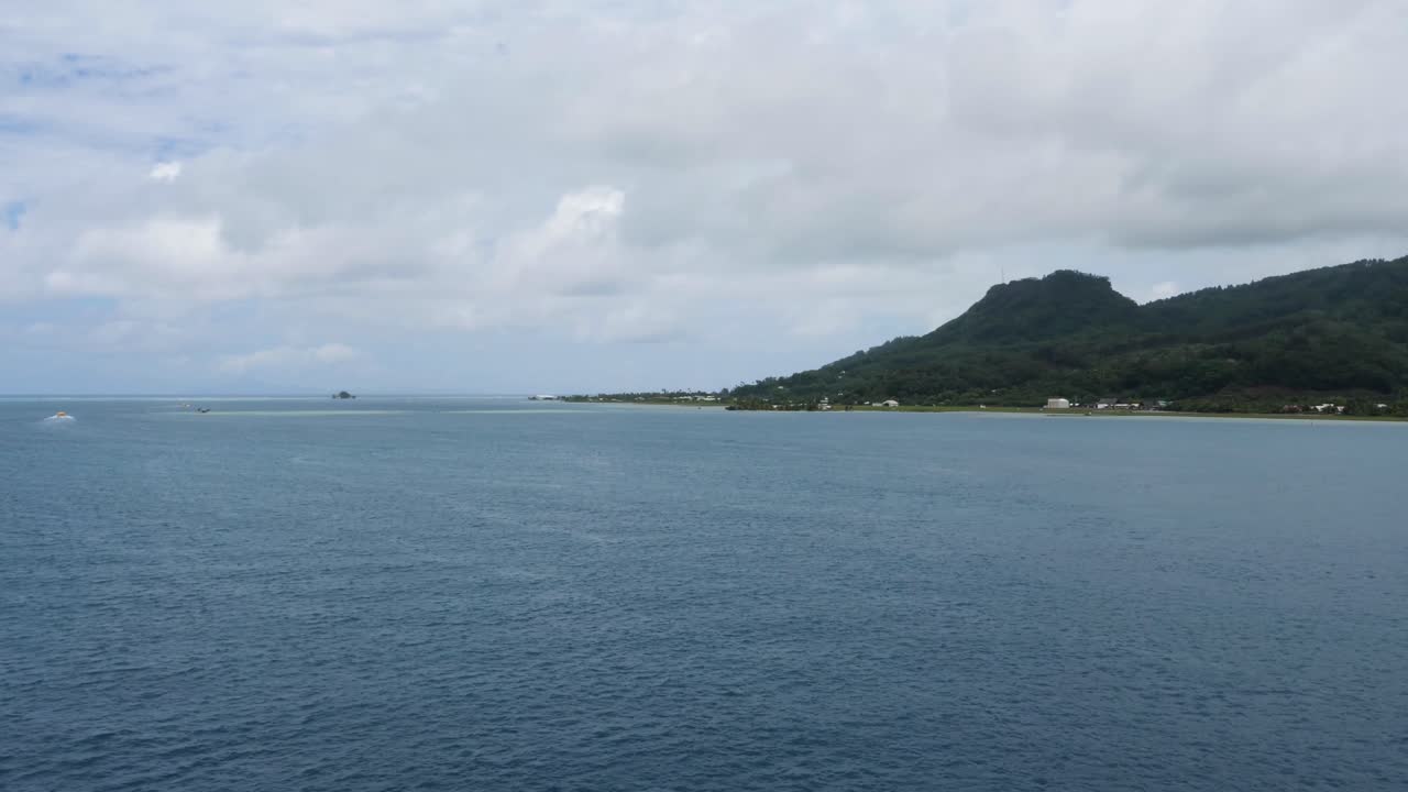 Serene Island Landscape: Tropical Ocean View with Lush Greenery
