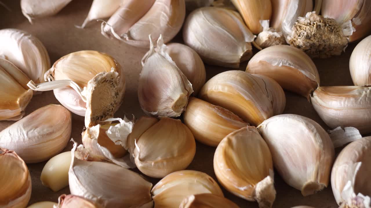 Closeup of fresh organic garlic cloves