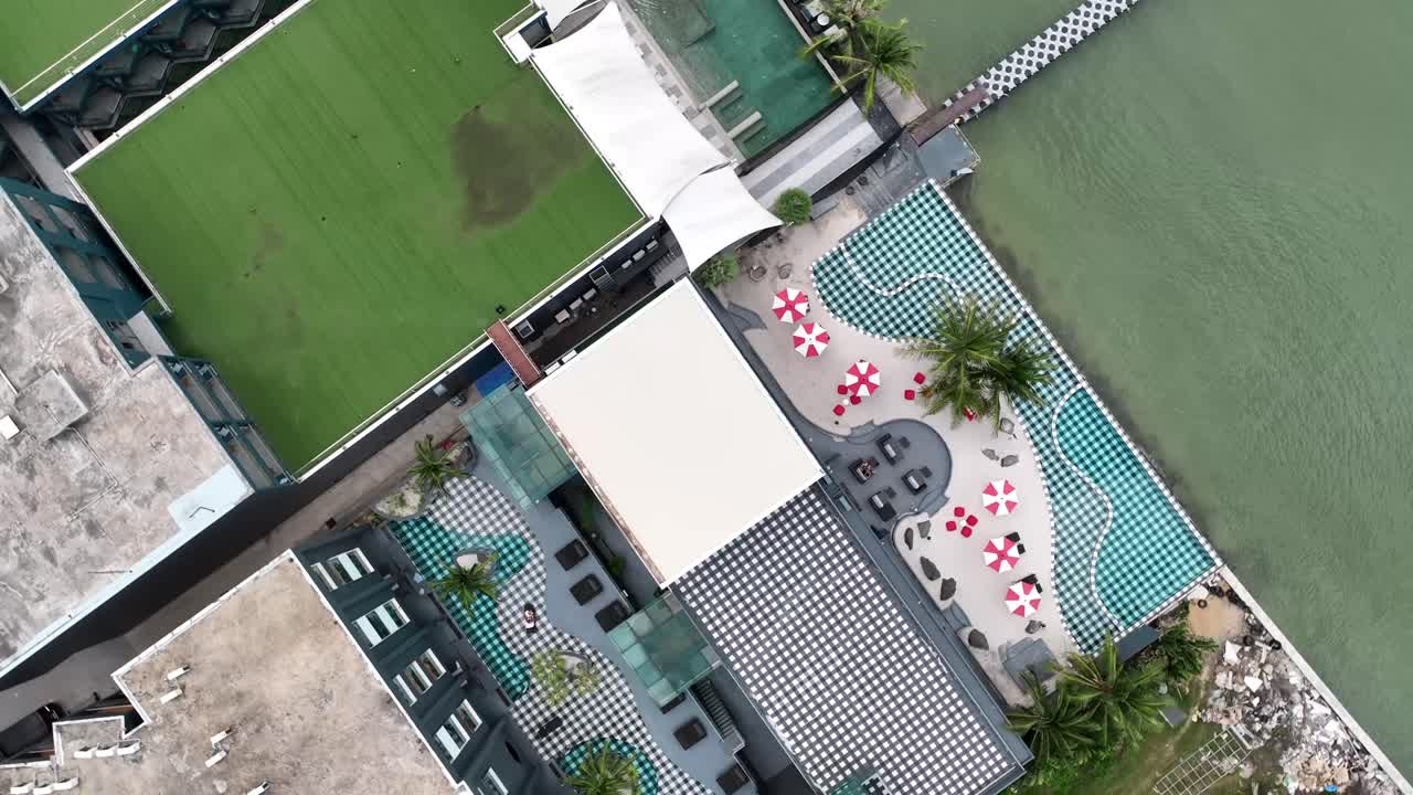 태국 푸켓 의 해변 의 드론  ⁇ , 사진 호텔