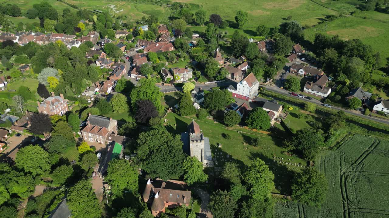 En drone-overflyvning av Wickhambreaux